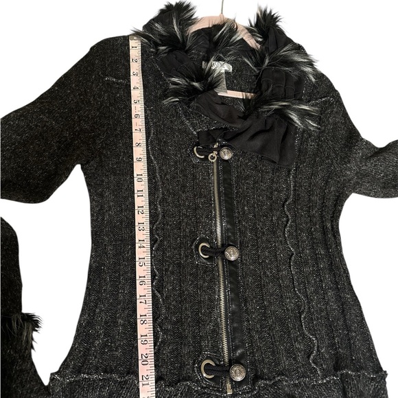 LaSeine Black Jacket with Faux Fur Trim - Picture 4 of 11